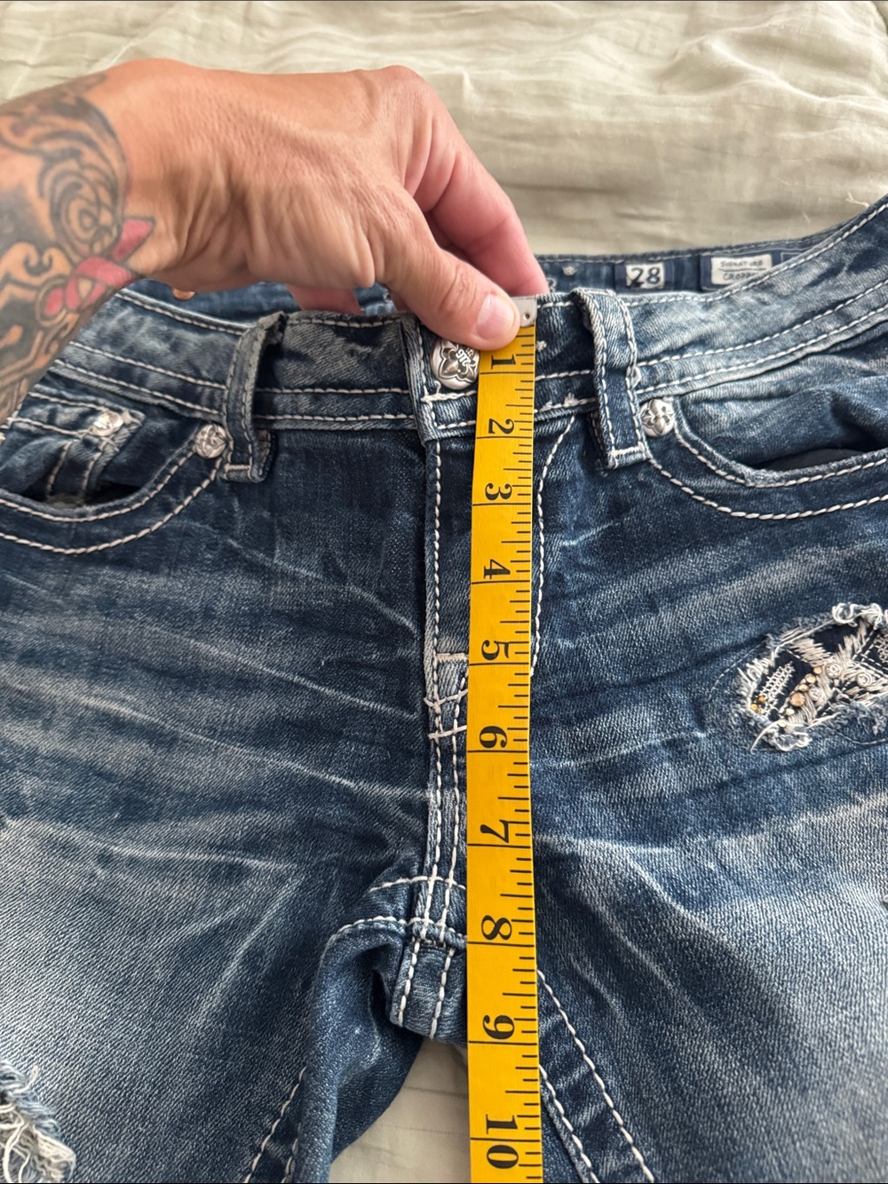 Miss Me Dark Blue Distressed Cropped Jeans - Picture 5 of 8